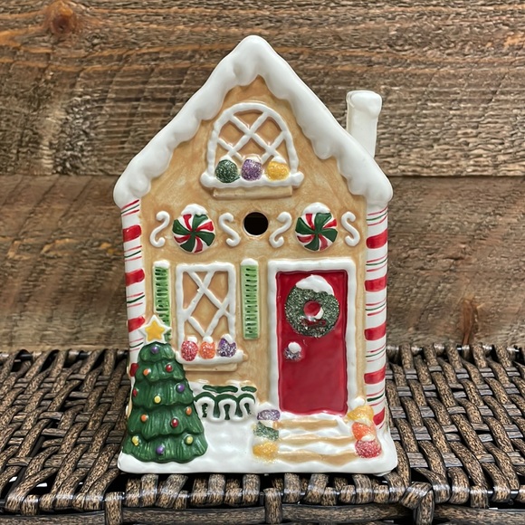 Yankee Candle Holiday Yankee Candle Ceramic Gingerbread House Tart